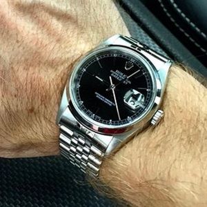 Meet your Posher, Watch